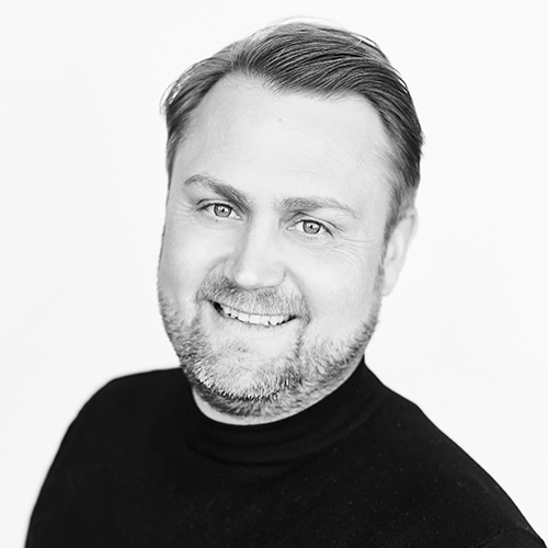 Kontakta Niklas Swanberg på JSC
